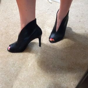 Christian Siriano 3" heels
